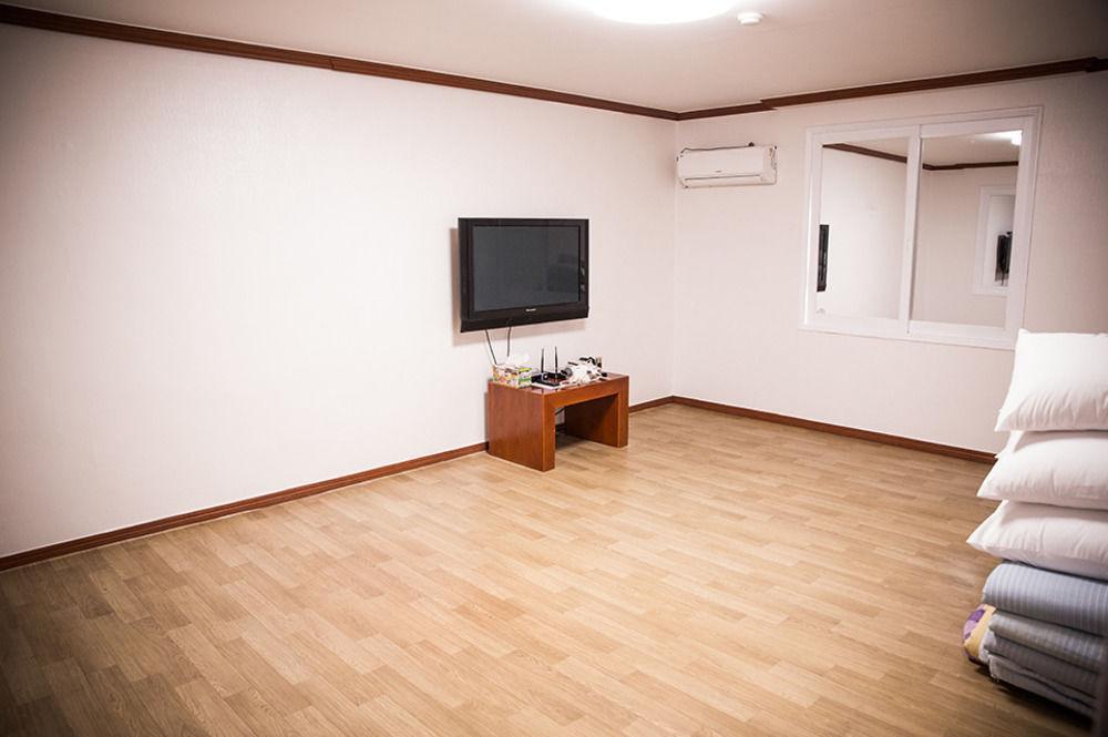 Picasso Motel Haeundae Busan Exterior foto