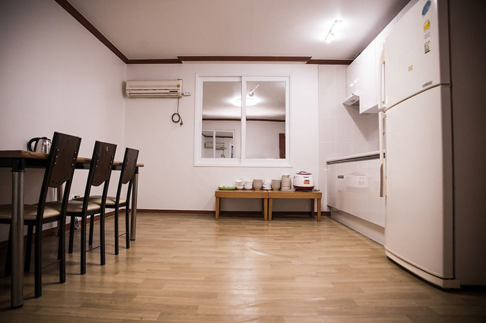 Picasso Motel Haeundae Busan Exterior foto