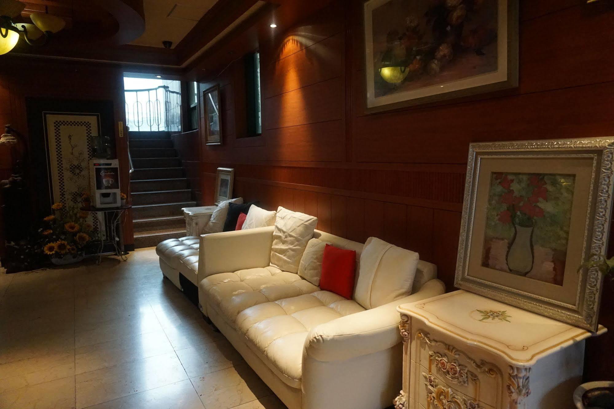 Picasso Motel Haeundae Busan Exterior foto